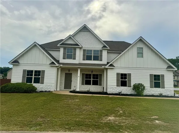 1 Coventry Ct, Phenix City, AL 36870