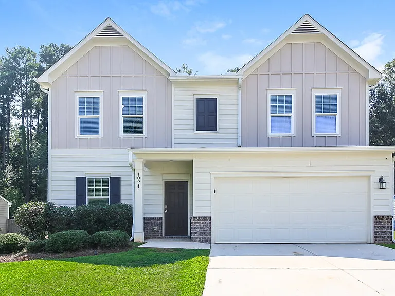 1091 Coldwater Dr — Photo 1