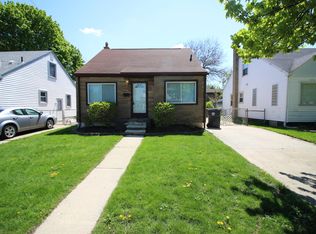 19504 Roger St, Melvindale, MI 48122