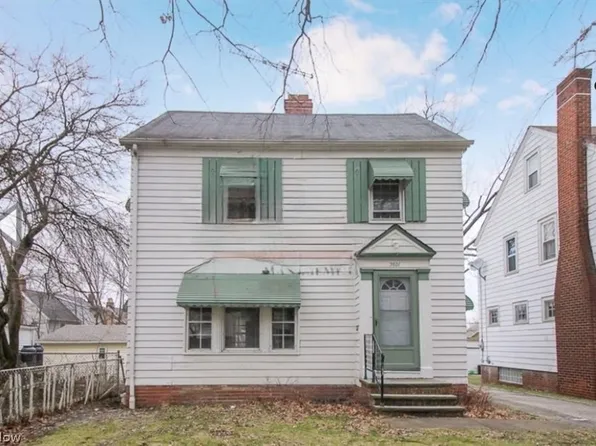 3801 Woodridge Rd, Cleveland Heights, OH 44121