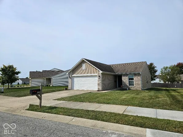 2164 Rossington Ln, Indianapolis, IN 46229