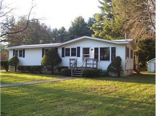 332 Reidel Rd, Amsterdam, NY 12010