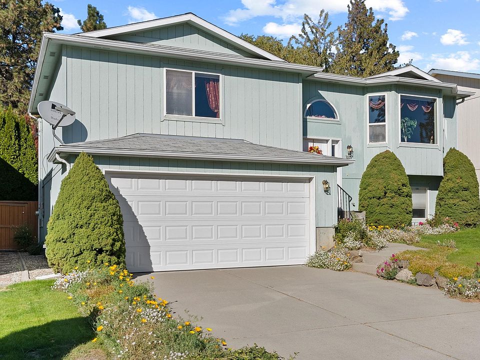 1st image of 3001 E 33rd Ave