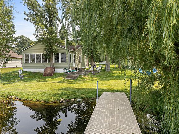 2nd image of 26767 Sycamore Rd