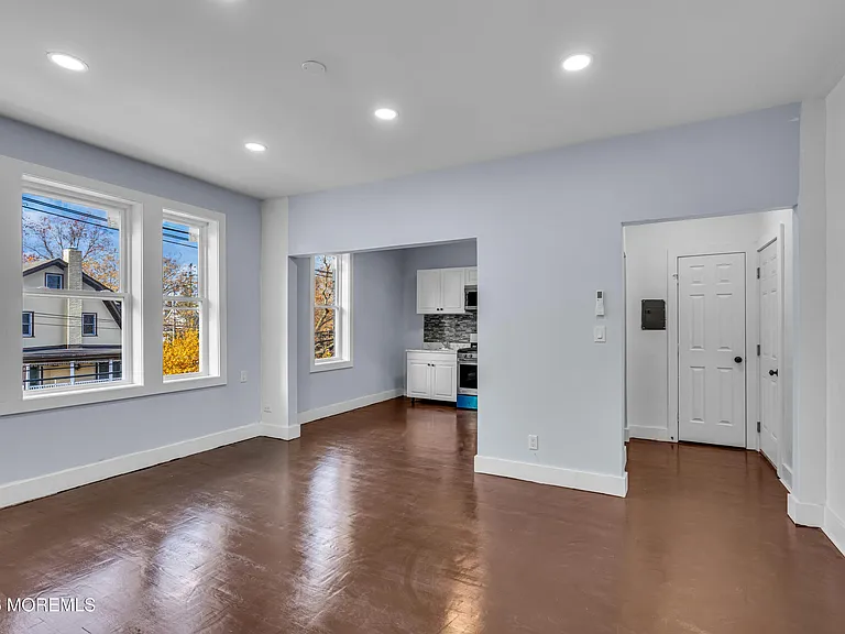 922 4th Ave #2B — Photo 18