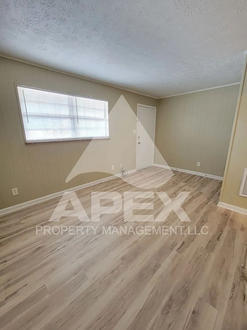 Kendle Wood Apartments — Photo 4