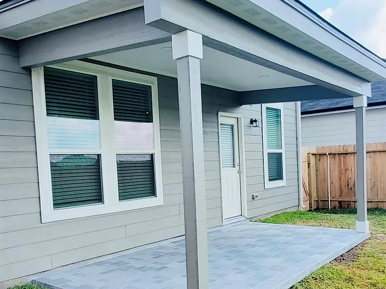 23923 Escardilla Dr — Photo 33