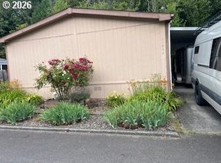 17957 S Country Village Dr SPACE 380, Oregon City, OR 97045