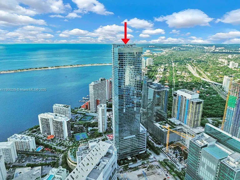 1435 Brickell Ave #3401 — Photo 46