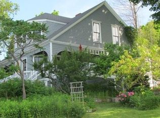 16 Fessenden Ave, Portland, ME 04109