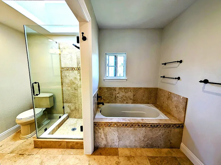 5517 E Edgemar Ave — Photo 24