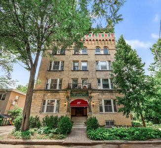 117 Mackubin St APT 1, Saint Paul, MN, 55102