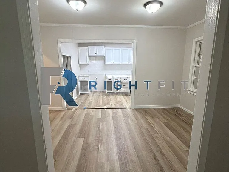 809 Macarthur Ave — Photo 5