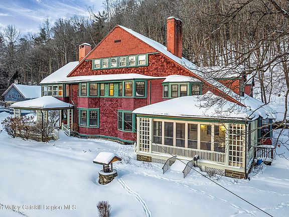 4th image of 6 Westridge Road