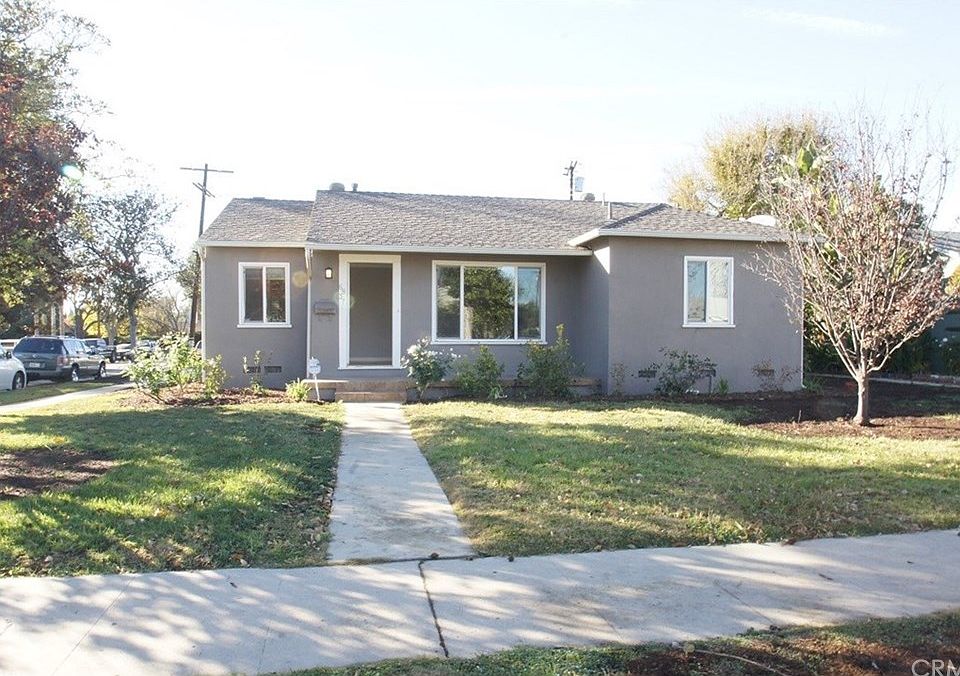 1st image of 6837 Oak Park Ave