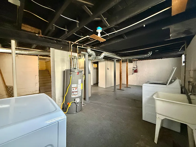 1427 W 54th St #3 — Photo 19