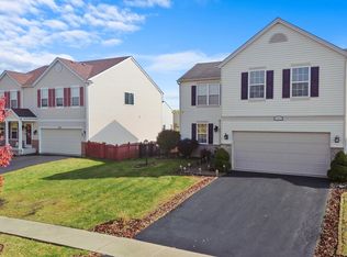 1702 Mountain Ridge Pass, Plainfield, IL 60586