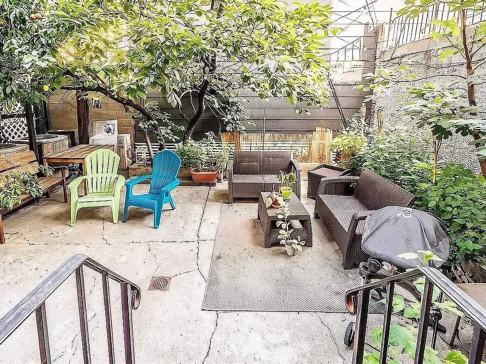 47 Havemeyer St #1R
