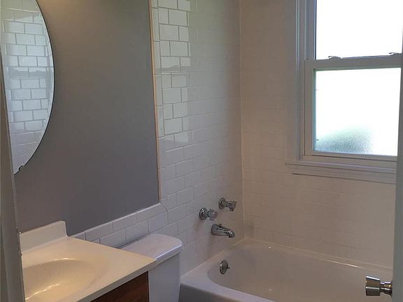 4th image of 1260 Saint Richard Dr