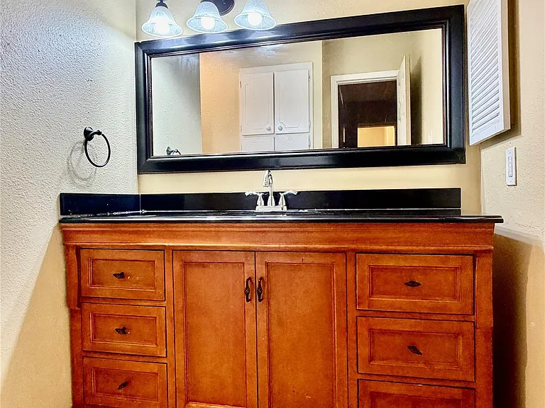 5800 Lumberdale Rd #86 — Photo 29