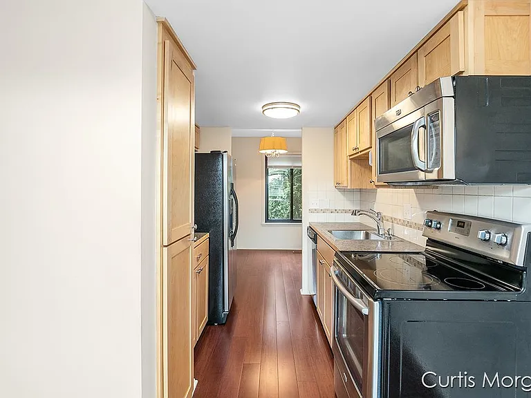 6215 Acropolis Dr SE — Photo 10