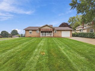 380 High St, Saxonburg, PA 16056