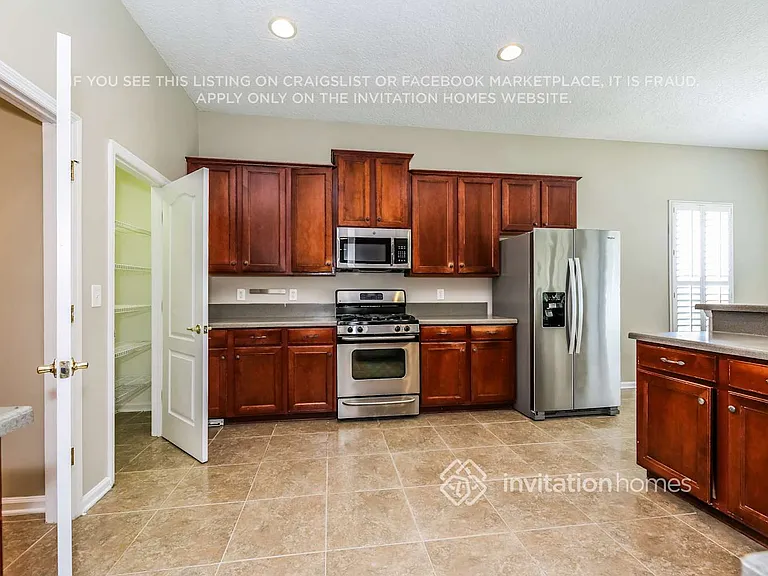 11315 Claudine Ct — Photo 9