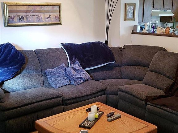 2nd image of 854 Annagladys Dr