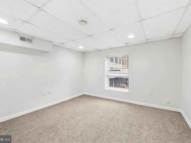 35 S 19th St #2 — Photo 11