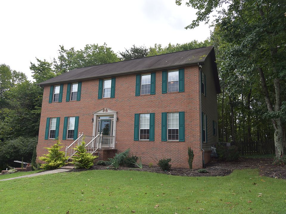 1st image of 7500 Christin Lee Cir