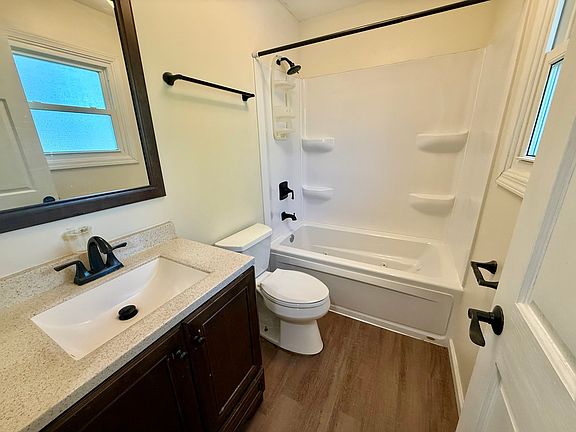 5th image of 4828 Armil Ct