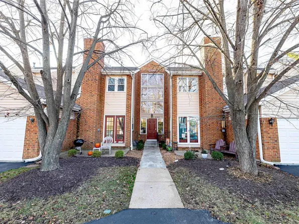 1300 Holgate Dr Unit G2, Ballwin, MO 63021