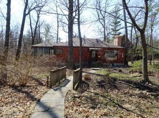 306 Roger Williams Ave, Highland Park, IL 60035