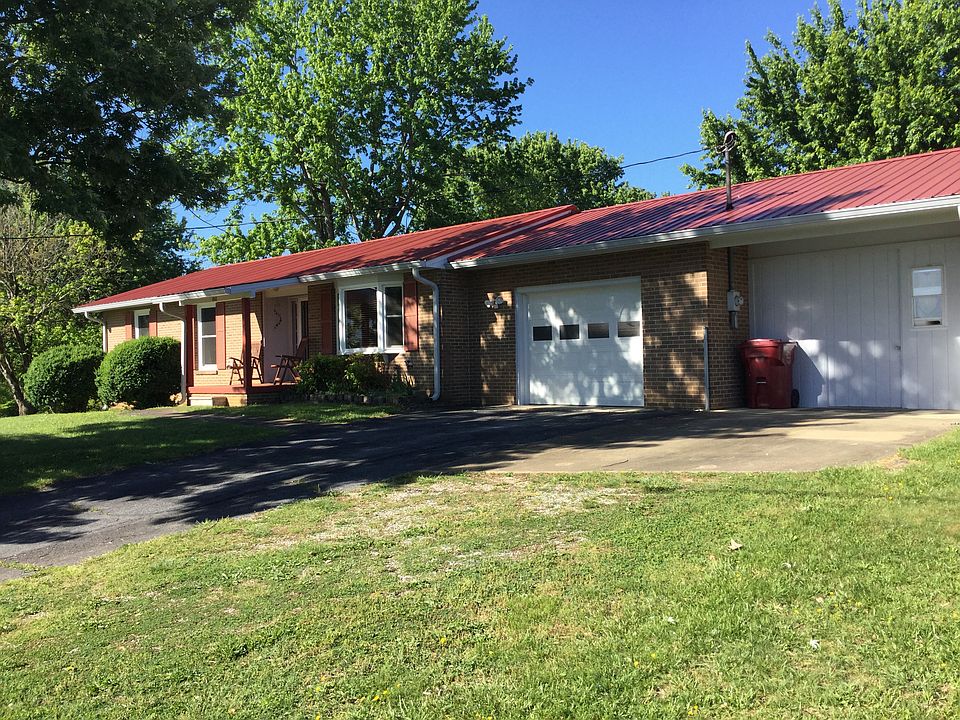 All brick with metal roof