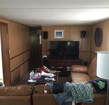 3rd image of 510 Shadylawn Ave