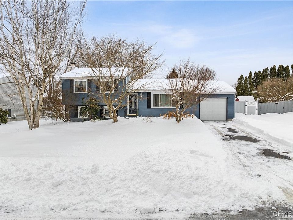 1st image of 8279 Carnation Dr