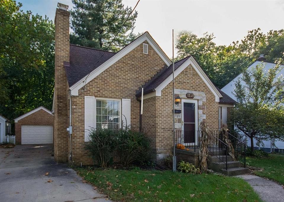 1st image of 1138 Nevada St SE