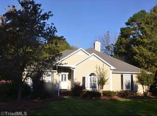 21 Brookglen Dr, Greensboro, NC 27410