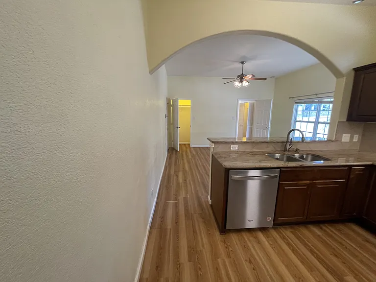 424 Fry St #A — Photo 11