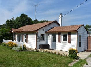 12790 Dennison Rd, Milan, MI 48160