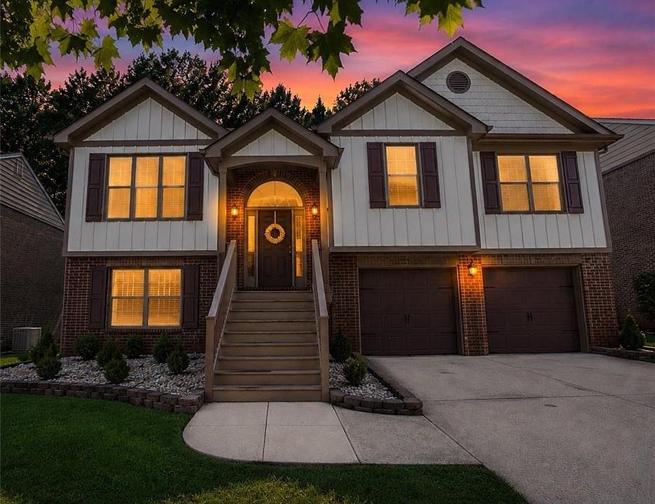 1st image of 2036 Peach Shoals Cir