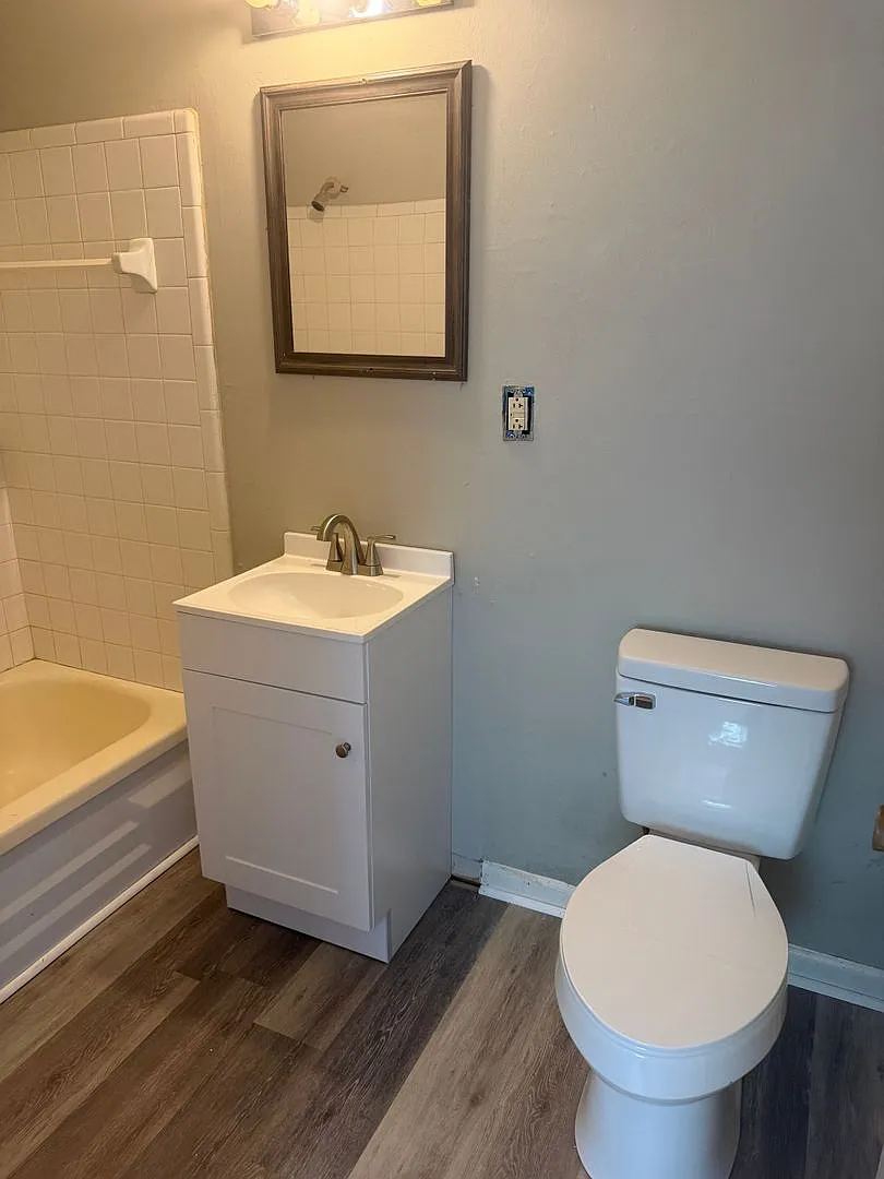 Campus Edge Apartments — Photo 3