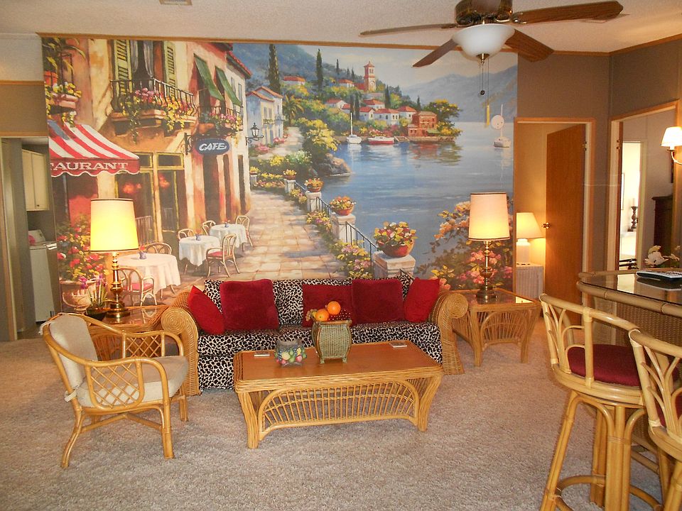 Family Rm. and BAR