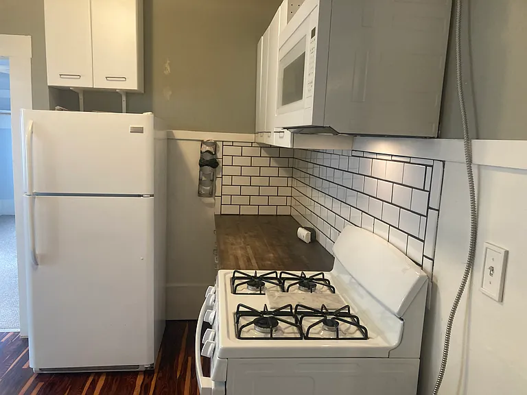 2215 N St #A — Photo 22