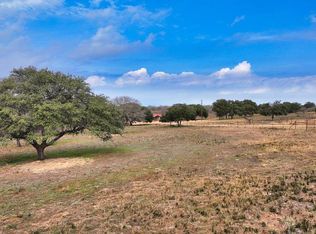 10560 Spy Rock Rd, Fredonia, TX 76842