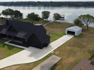 2864 Waters Edge, Quinlan, TX 75474