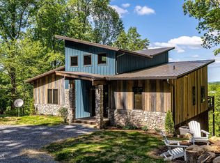 2511 Cove Mountain Ln, Sevierville, TN 37862