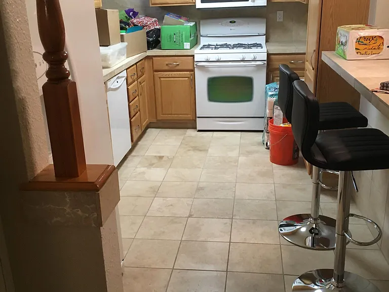 4572 Beach Ct — Photo 6