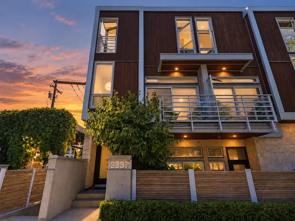 2337 Brunswick St, Vancouver, BC V5T 3L8