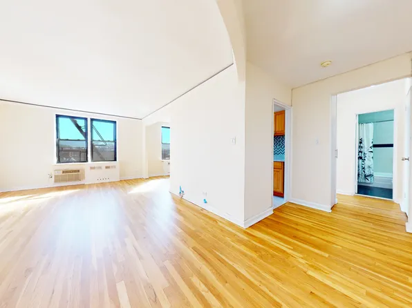 1770 East 14th Street image 1 of 19